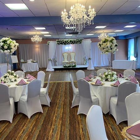 Albany Airport Inn Экстерьер фото